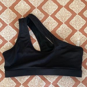 Sports Bra one shoulder Criss cross straps sz small